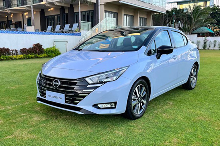 Một tư vấn bán hàng tại đại lý Nissan khu vực phía Bắc tiết lộ rằng Nissan Almera 2024 mới sẽ ra mắt vào cuối tháng 11 này. Đại lý đã bắt đầu nhận đặt cọc trước cho phiên bản nâng cấp này. Tuy nhiên, phía Nissan vẫn chưa công bố thông tin chính thức.