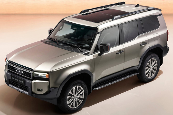 Theo kế hoạch, vào khoảng tháng 7 năm nay, mẫu xe SUV Toyota Land Cruiser Prado 2024 cũng sẽ chính thức ra mắt Việt Nam. Hiện các đại lý chính hãng ở Việt Nam hiện đã nhận cọc cho mẫu xe này.
