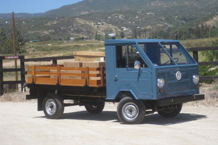 Hãng xe ôtô Volkswagen cho biết rằng ngày nay cực kỳ hiếm thấy một chiếc Basis- Transporter vẫn còn nguyên vẹn, và "nếu bạn vô tình nhìn thấy một chiếc đang di chuyển trên đường phố, vậy thì bạn đã phát hiện ra thứ gì đó đặc biệt."