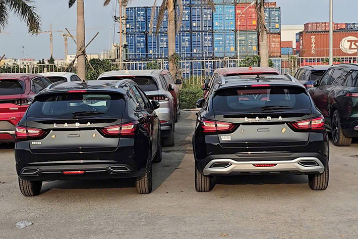 Theo một số thông tin chưa chính thức, lô xe lần này gồm bốn mẫu thuộc các phân khúc sedan và SUV cỡ nhỏ, bao gồm Lada Niva, Lada Niva Travel, Lada Vesta và Lada Granta.