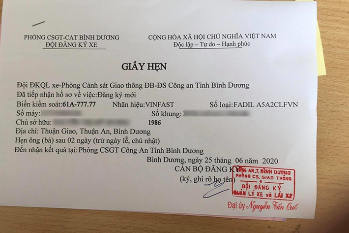 Nhiều trường hợp các mẫu xe có biển ngũ quý có thể được bán lại với giá cao gấp 3 gấp 4 lần so với niêm yết. Giống như chiếc Ford Ranger Wildtrak biển số ngũ quý 5 rao bán giá tới 3 tỷ tại Sài Gòn. Tuy nhiên, hiện chủ xe VinFast Fadil độc nhất Việt Nam chưa có ý định sang nhượng lại chiếc xe biển đẹp này.