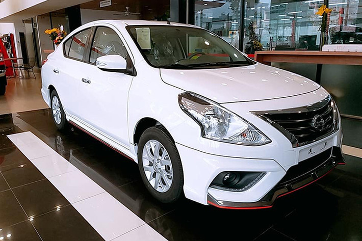 Đứng ở vị trí cuối cùng là Nissan Sunny với 37 xe. Nissan Sunny là mẫu xe thuộc phân khúc sedan hạng B hiện có giá bán dao động từ 498 – 568 triệu đồng. Xe được trang bị động cơ xăng 1.5L.