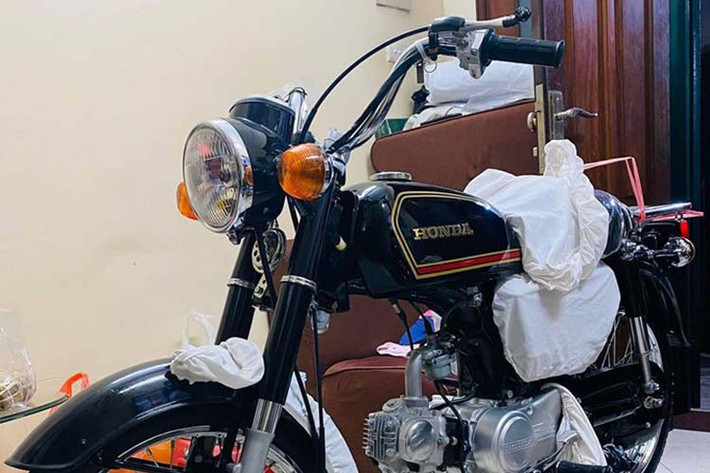 Xe máy Honda CD 50 Benly từng rất được ưu chuộng tại thị trường Nhật Bản và nhiều nước trên thế giới trong đó có Việt Nam. Trên thị trường xe máy Việt hiện nay, ngoài những mẫu xe được nhiều người sưu tầm và có giá trị lớn hiện nay như Honda Super Cub, Honda Dream hay Honda 67... Honda CD 50 Benly cũng không ngoại lệ.
