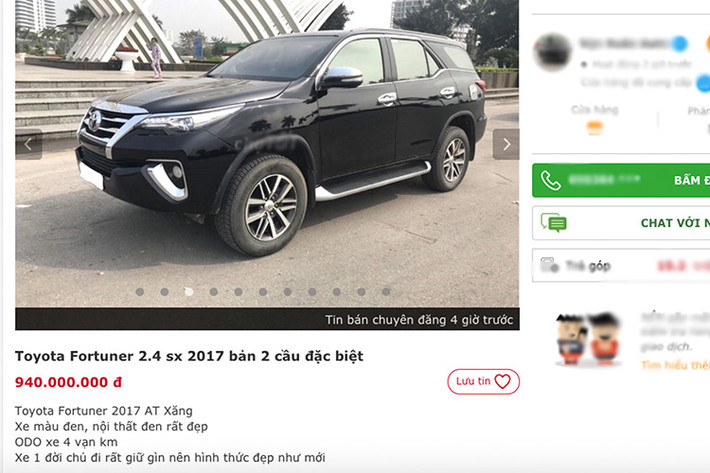 Bên cạnh phiên bản máy dầu được khách hàng Việt tìm mua, Toyota Fortuner phiên bản máy xăng đã qua sử dụng có giá từ 945 – 990 triệu đồng. Thậm chí phiên bản cao cấp hai cầu số tự động cùng đời có chiếc chào bán với mức giá dưới 1 tỉ đồng. Trên thực tế, ở dòng xe Toyota Fortuner đã qua sử dụng, phiên bản máy xăng thường khó bán và rớt giá hơn so với phiên bản máy dầu.