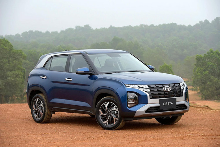 Hyundai Creta: 613 xe Xếp thứ 10 trong top xe bán chạy tháng 8 vừa qua là mẫu Hyundai Crera với doanh số đạt 613 xe, giảm 73 xe so với tháng trước đó. Lũy kế 8 tháng đầu năm 2024 của Hyundai Creta là 4.113 xe.