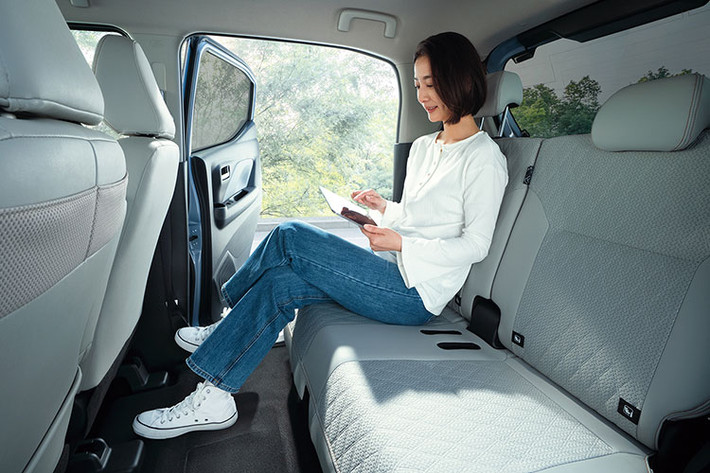 Cụm pin của xe có dung lượng chỉ 20 kWh, mang đến quãng đường di chuyển 180 km, tương đương Wuling Hongguang Mini EV đang bán tại Việt Nam. Hãng Mitsubishi tin rằng con số này là đủ để phục vụ nhu cầu đi lại hàng ngày của người dùng.