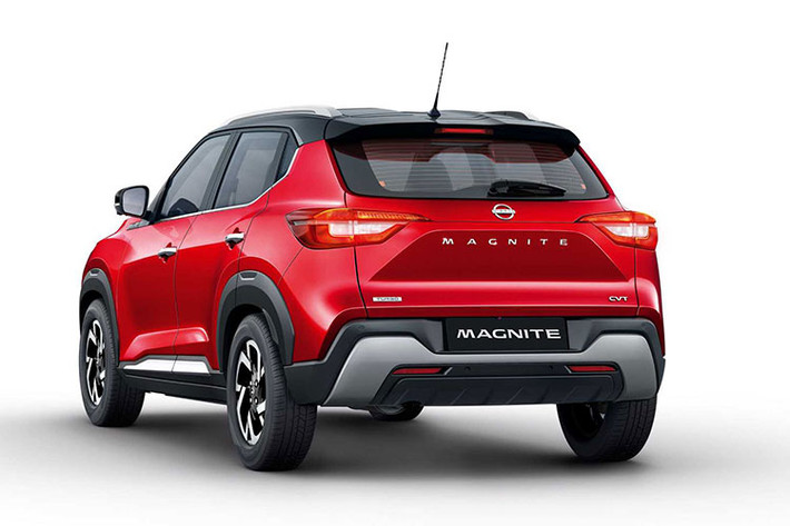 Tại thị trường Indonesia, giá xe Nissan Magnite 2021 có 3 phiên bản với mức bán ra dao động từ 208,8 - 238,8 triệu Rupiah (khoảng 342 - 389 triệu đồng). Xe có 5 tùy chọn màu sơn ngoại thất là bạc, đen, trắng, đỏ - nóc đen và trắng - nóc đen. Ngoài Kia Sonet, Nissan Magnite còn cạnh tranh với những đối thủ như Toyota Raize và Daihatsu Rocky tại thị trường Indonesia.