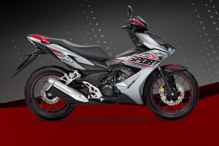 Bên cạnh việc ra mắt phiên bản mới của Winner X, Honda Việt Nam (HVN) cũng đồng thời giới thiệu Đại sứ thương hiệu cho dòng xe này là rapper nổi tiếng Đen Vâu. Trong vai trò đại sứ, rapper Đen Vâu sẽ đồng hành cùng HVN trên hành trình đưa hình ảnh trẻ trung, nhiệt huyết, nam tính và khỏe khoắn của Honda Winner X 2020 mới đến gần hơn với khách hàng nói chung và cộng đồng yêu xe côn tay nói riêng.