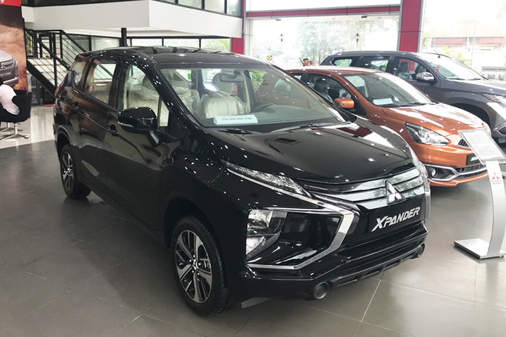Một mẫu xe nhập khẩu khác cũng vừa có bản lắp ráp tại Việt Nam là Xpander cũng được các đại lý bán tháo với mẫu xe số sàn thấp nhất là 500 triệu đồng, số tự động thấp nhất là 600 triệu đồng. Mức giá xe Mitsubishi Xpander tại đại lý hiện thấp hơn 30 triệu đồng so với hãng đưa ra.