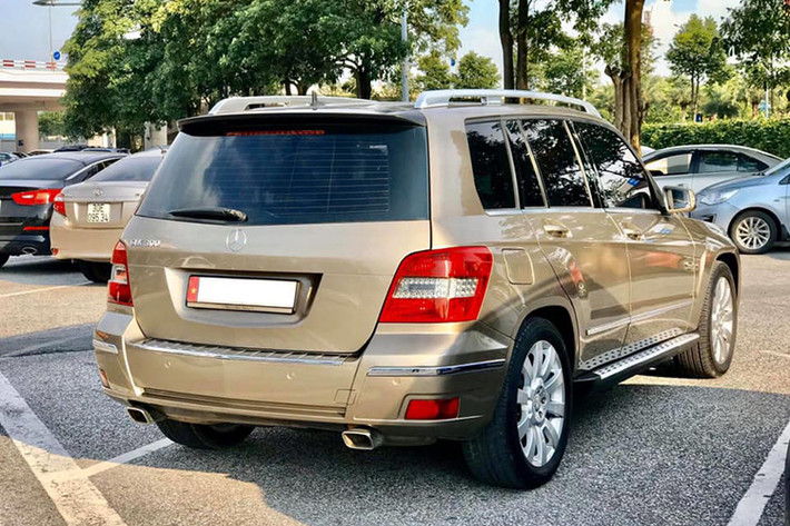 Trong 6 năm xuất hiện trên thị trường ôtô Việt Nam, mẫu xe sang Mercedes-Benz GLK-Class có thể được coi là mẫu thể thao đa dụng thành công nhất của hãng xe sang Mercedes-Benz. Nó cũng được xem là mẫu xe làm mới dành cho nhóm khách hàng sử dụng xe địa hình mang thương hiệu "ngôi sao 3 cánh" đình đám.