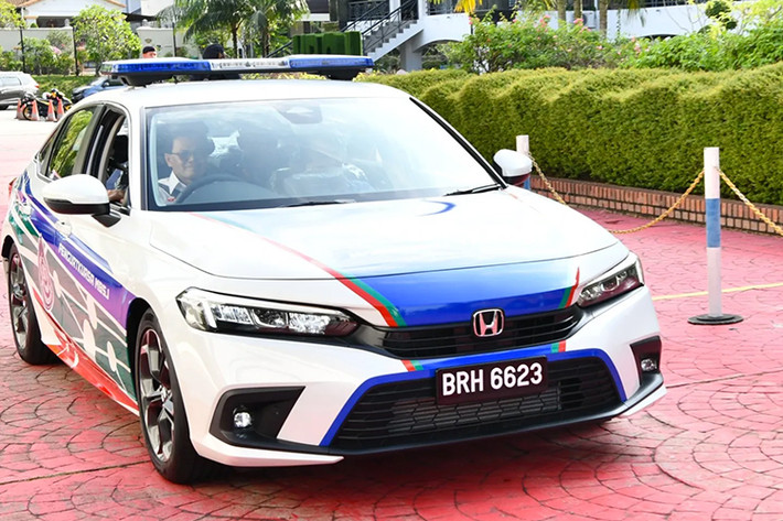 Theo thống kê từ Vama trong tháng đầu năm 2024 đã có 129 chiếc Honda Civic các phiên bản bán ra và 5 chiếc Type R được bàn giao. Dù có doanh số không cao nhưng đây là một trong những xe có hội nhóm khá đông đảo so với mặt bằng chung.