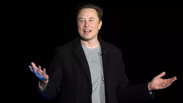 Năm 2022, trong một buổi phỏng vấn với tờ Vanity Fair, ca sĩ Grimes, bạn gái cũ Elon Musk cũng tiết lộ rằng Musk từng sống vô cùng “nghèo khổ”, thậm chí là “dưới mức nghèo khổ”. Ảnh: Getty