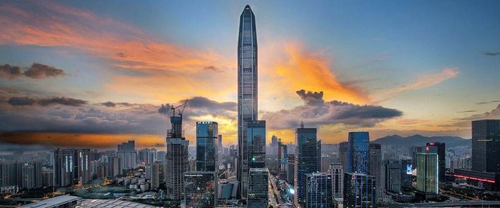 Với độ cao là 599,1 mét, trung tâm Tài chính Ping An nằm ở quận Futian, thuộc thành phố Thâm Quyến là một trong 2 tòa tháp cao nhất tại Trung Quốc. Ảnh: Archdaily