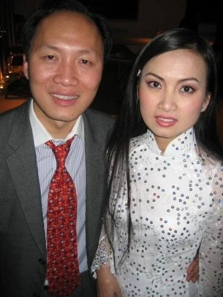 Biệt tài mà mọi người nhớ tỷ phú Chính Chu là khả năng “đạo diễn” hàng loạt thương vụ cho tập đoàn đầu tư tài chính Blackstone (Mỹ) như mua lại Ondeo Nalco trị giá 4,2 tỷ USD; vụ thâu tóm tập đoàn hóa chất Celanese của Đức với giá 3,8 tỷ USD... Ảnh: Internet