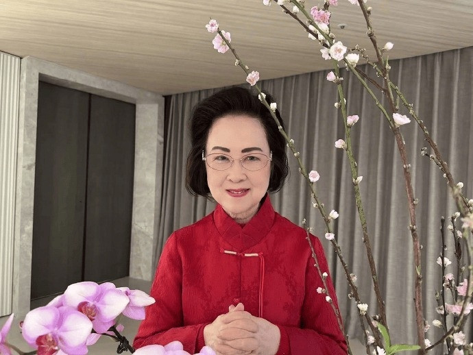 Trước khi ra đi, nữ sĩ Quỳnh Dao để lại thư tuyệt mệnh. Nội dung bức di thư của Quỳnh Dao ngay lập tức làm chấn động mạng xã hội Trung Quốc. Ảnh: Sohu