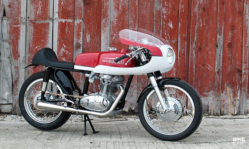 2 nghệ nhân Mike Watanabe và Luke Ransom chế tạo mẫu độ Ducati Scrambler 250 cc trong kho thóc ở Idaho, Mỹ. Nó được đem đi đấu giá nhằm giúp đỡ cho người dân Thái Lan và Campuchia về lương thực, chỗ ở và giáo dục.
