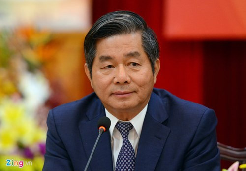 Thủ tướng Nguyễn Xuân Phúc vừa ký quyết định thành lập tổ tư vấn kinh tế với 15 thành viên là nhiều chuyên gia có uy tín hiện nay.