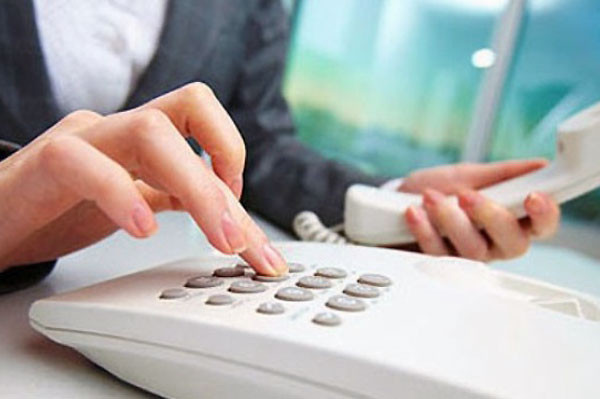 Gia đình cần nhanh chóng báo cho công an điều tra. Việc báo tin cần được làm bí mật. "Việc báo tin nếu chậm giờ nào thì nguy hiểm cho con tin giờ đó" - PGS.TS Đỗ Cảnh Thìn khuyên.