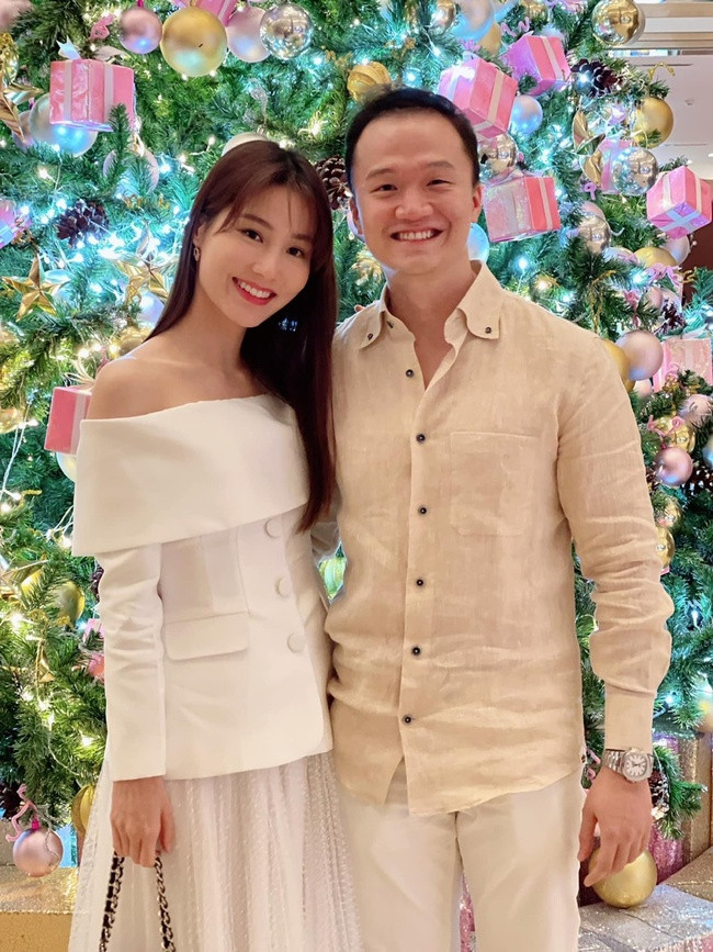 Theo một số nguồn tin, Diễm My 9X đang ở tháng thứ 7 của thai kỳ. Nữ diễn viên kết hôn với ông xã doanh nhân vào tháng 12 năm ngoái. Ảnh: Phunumoi