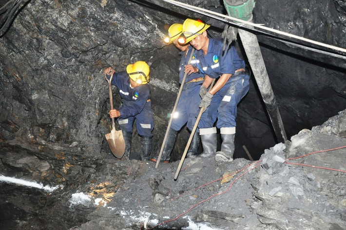 Trong khi đó, mỏ vàng Phước Sơn được đánh giá có trữ lượng khoảng 7,2 tấn. Ảnh minh họa