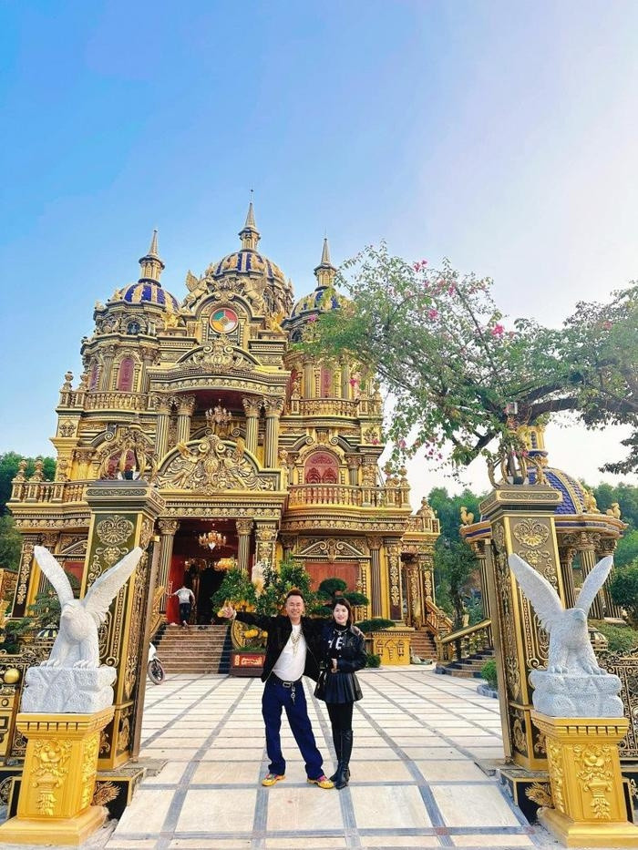 Công trình gồm 3 tầng chính, 3 tầng tum, tum cao nhất 18m, được khởi công từ tháng 2/2022. Ảnh: FBNV