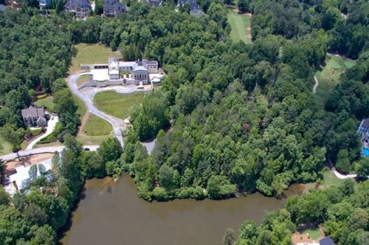 Tọa lạc bang Georgia (Mỹ), "Rice House Atlanta" được đánh giá là biệt thự an toàn nhất thế giới nhờ cách thiết kế đặc biệt.