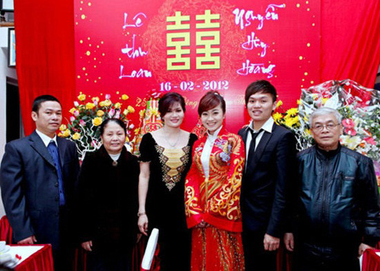 Năm 2013, bà Liễu bạo tay chi ra 50 tỷ đồng để tổ chức một siêu đám cưới cho con trai tại phố núi Hương Sơn, Hà Tĩnh. Ảnh: Antt.