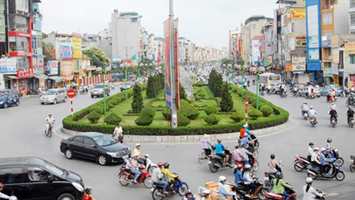 Trước đây, Hà Nội đã từng xuất hiện nhiều tuyến đường với chi phí xây dựng đắt đỏ đến hàng tỷ đồng/m. Trong đó phải đến kế tuyến đường Ô Chợ Dừa - Hoàng Cầu (Đống Đa, Hà Nội) khánh thành năm 2013. Ảnh: Vneconomy.
