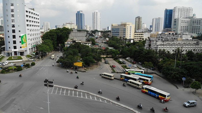 Điểm đầu giao với đường Cát Linh – La Thành – Yên Lãng tại Hoàng Cầu; điểm cuối tại nút giao thông Voi Phục. Ảnh: CAND.