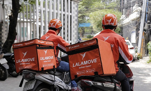 Hãng cung cấp dịch vụ giao vận nhanh Lalamove vừa chính thức ra mắt tại Hà Nội, tuyên bố cạnh tranh trực tiếp với các đối thủ là Grab, Go-Viet. Ảnh: VnReview.