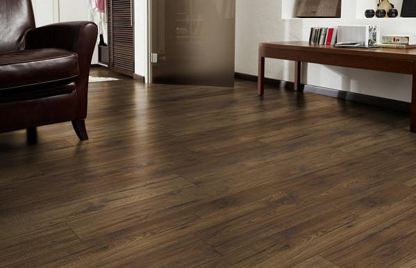 Nguồn gốc xuất xứ của sàn gỗ công nghiệp là căn cứ để người mua phân biệt các loại sàn gỗ với nhau. Ảnh: Homepage.