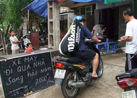 Muốn tiết kiệm thời gian di chuyển phải mất 2.000 đồng.