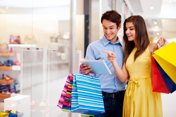 Thương hiệu Anta giảm giá 30 - 50% các mặt hàng áo khoác dày, áo lông vũ, giày từ nay đến hết ngày 5/1/2016.