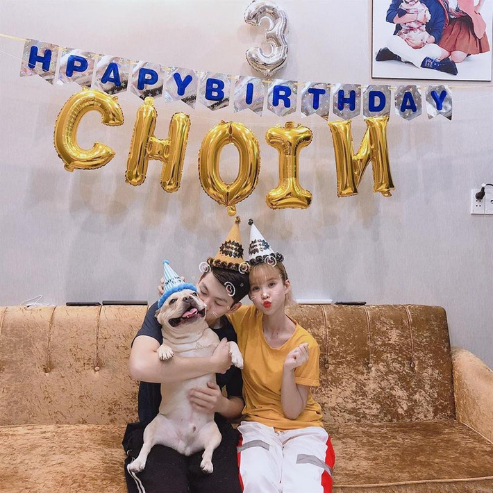 Khởi My - Kelvin Khánh lại coi cún cưng như con và tổ chức sinh nhật cho nó vô cùng hoành tráng. Ảnh: Vietnamnet