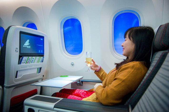Khoang phổ thông của Boeing 787-9 Dreamliner cũng mang lại sự thoải mái cho hành khách, với ghế ngồi êm ái và khoảng cách dễ chịu giữa các ghế. Ảnh: Bamboo Airways