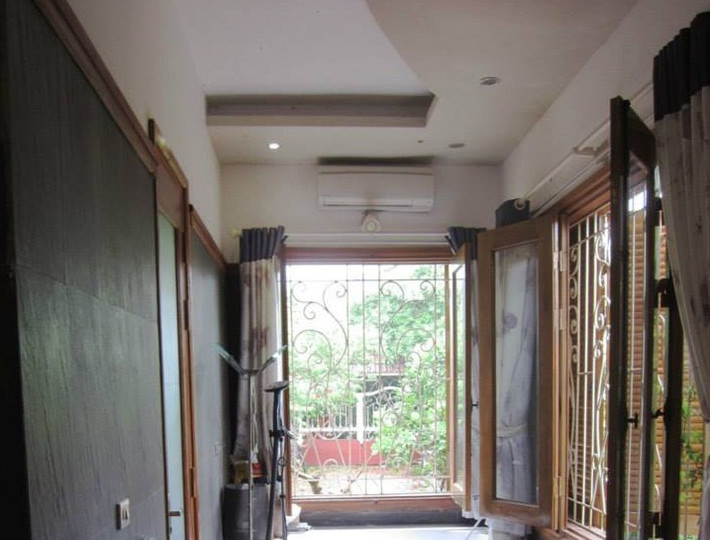 Phòng tắm thiết kế mở cho con người gần gũi với thiên nhiên.