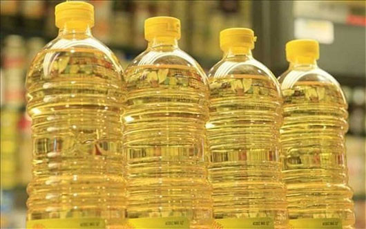 Ngoài ra, gạo, nước mắm, mì gói... giảm cao nhất đến 49%.