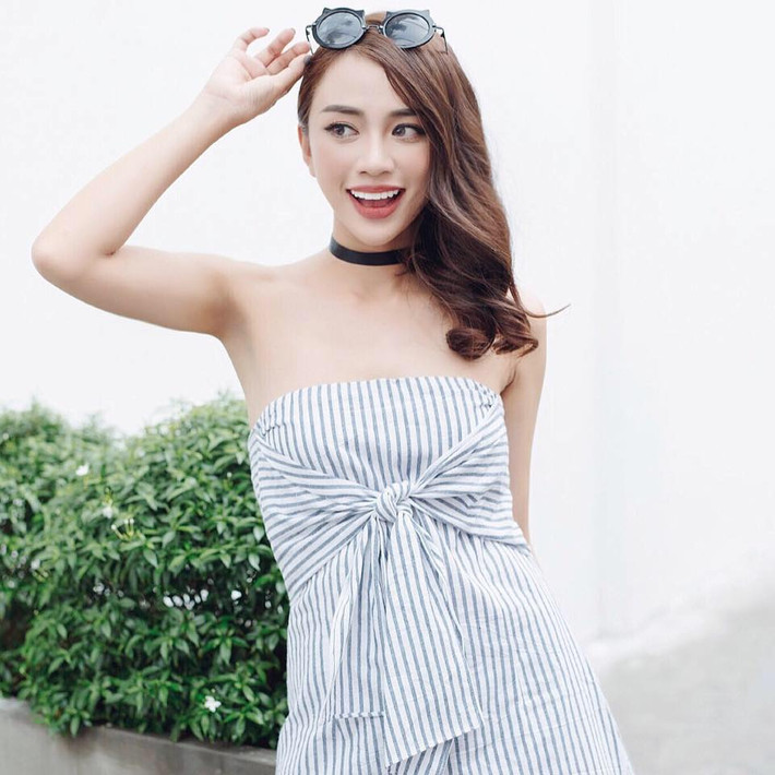 Sau bức hình "răng sún" gây bão mạng, cô nàng đã đăng tải hình ảnh mới tươi trẻ, với nụ cười hoàn hảo. Ảnh: FBNV/Instagram