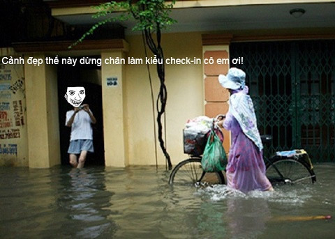 Hẳn là khi làm MV Em gái mưa, ekip sản xuất không thể nghĩ ra những phiên bản em gái ngày mưa bá đạo như dân mạng.