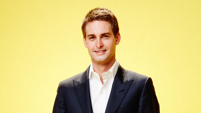 Sinh ra trong gia đình thượng lưu, Evan Spiegel là nhà sáng lập ứng dụng nhắn tin Snapchat từ khi học đại học và hiện sở hữu tài sản 3,2 tỷ USD. Hiện mạng xã hội của tỷ phú này có 150 triệu người dùng thường xuyên mỗi ngày, chủ yếu là giới trẻ. Ảnh: Adweek.