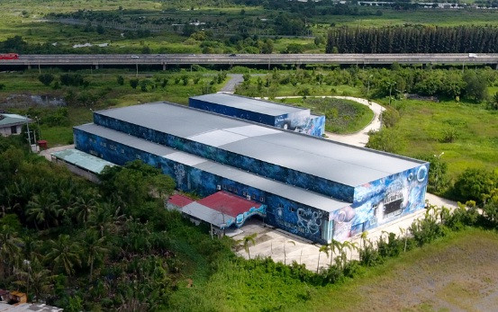 Cũng theo thông tin từ Cục thi hành án dân sự tỉnh Long An, công ty nợ và phải thi hành án cho các tổ chức, cá nhân khoảng 1.800 tỷ đồng. Ảnh: Tuổi trẻ.