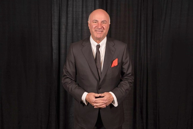 Bản thân Kevin O’Leary chọn di chuyển bằng phương tiện công cộng, hoặc gọi xe Uber. Ảnh: Getty
