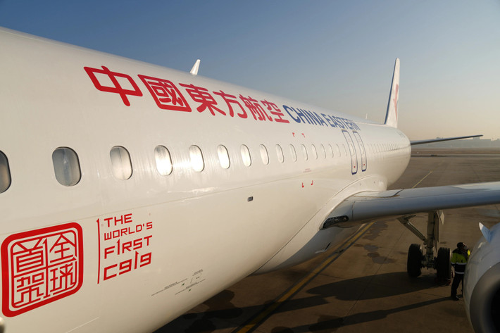 Comac cho biết đã nhận hơn 1.200 đơn đặt hàng cho C919. Theo hãng China Eastern, C919 sẽ hoạt động thương mại chủ yếu ở Thượng Hải. Ảnh: SCMP