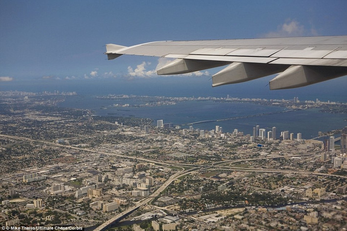 Thành phố Miami xinh đẹp nằm trên bờ biển ở Mỹ.