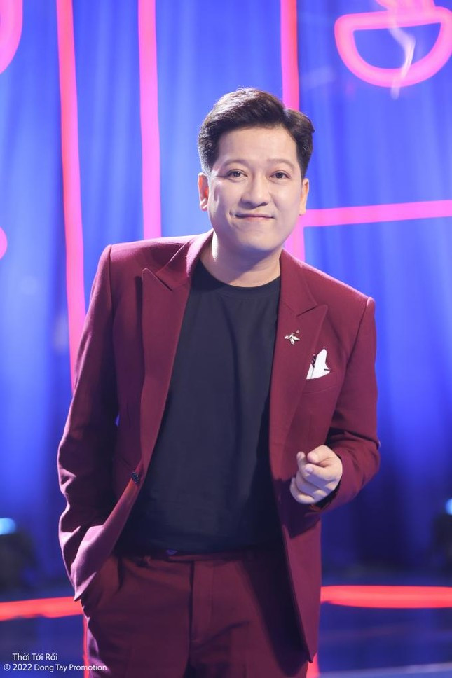 Trường Giang là một trong những nghệ sĩ được săn đón hàng đầu hiện nay. Anh "phủ sóng" dày đặc trên các chương trình truyền hình như Chơi Là Chạy, 7 Nụ Cười Xuân, Nhanh Như Chớp, Chọn Ai Đây... Ảnh: Tiền phong