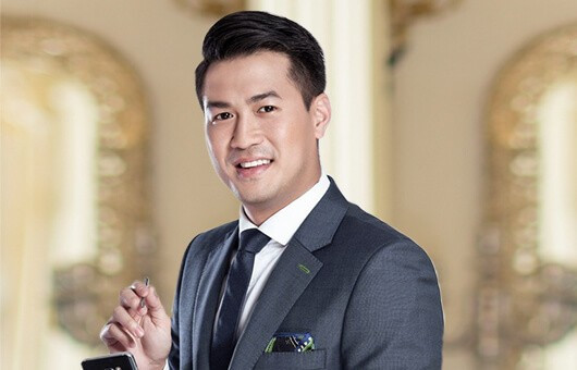 Sau khi hoàn thành việc học, Phillip Nguyễn trở về Việt Nam phụ giúp công việc kinh doanh của gia đình. Ảnh: IPPG