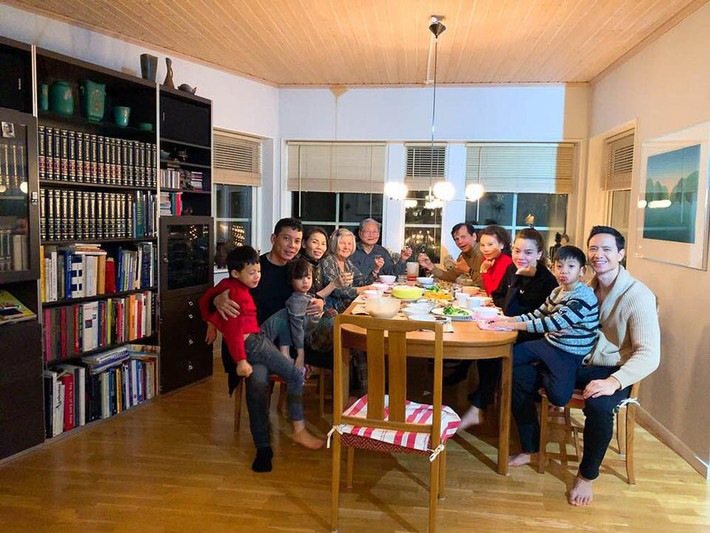 Tại Thụy Điển, gia đình Kim Lý sống trong ngôi nhà khang trang, rộng lớn ở thủ đô Stockholm.