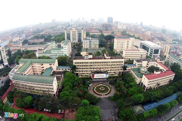 Nằm trên đường Xuân Thủy, quận Cầu Giấy, Đại học Sư phạm Hà Nội 1 là một trong nhiều trường đào tạo giáo viên cho cả nước. Trường được thành lập năm 1951.