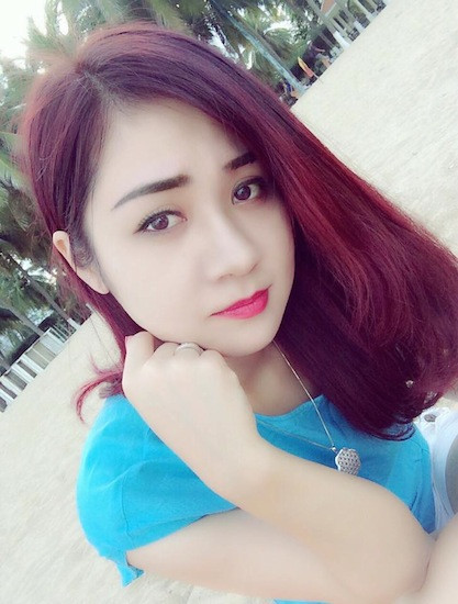 Tuy là người của công chúng nhưng Tự Long luôn giữ gia đình cho riêng mình.