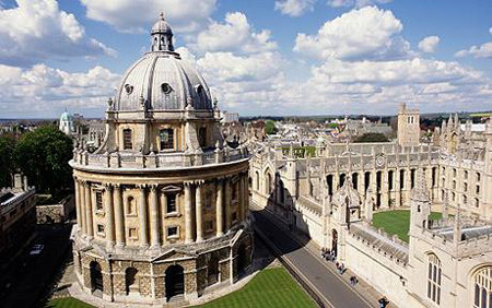 Đại học Oxford hiện có 39 trường đại học thành viên nằm rải rác xung quanh.